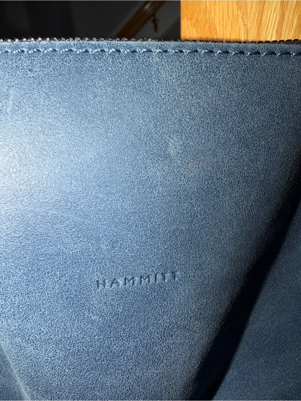 Hammitt Bryant Medium Navy Blue Leather Crossbody Bag - Picture 3 of 8